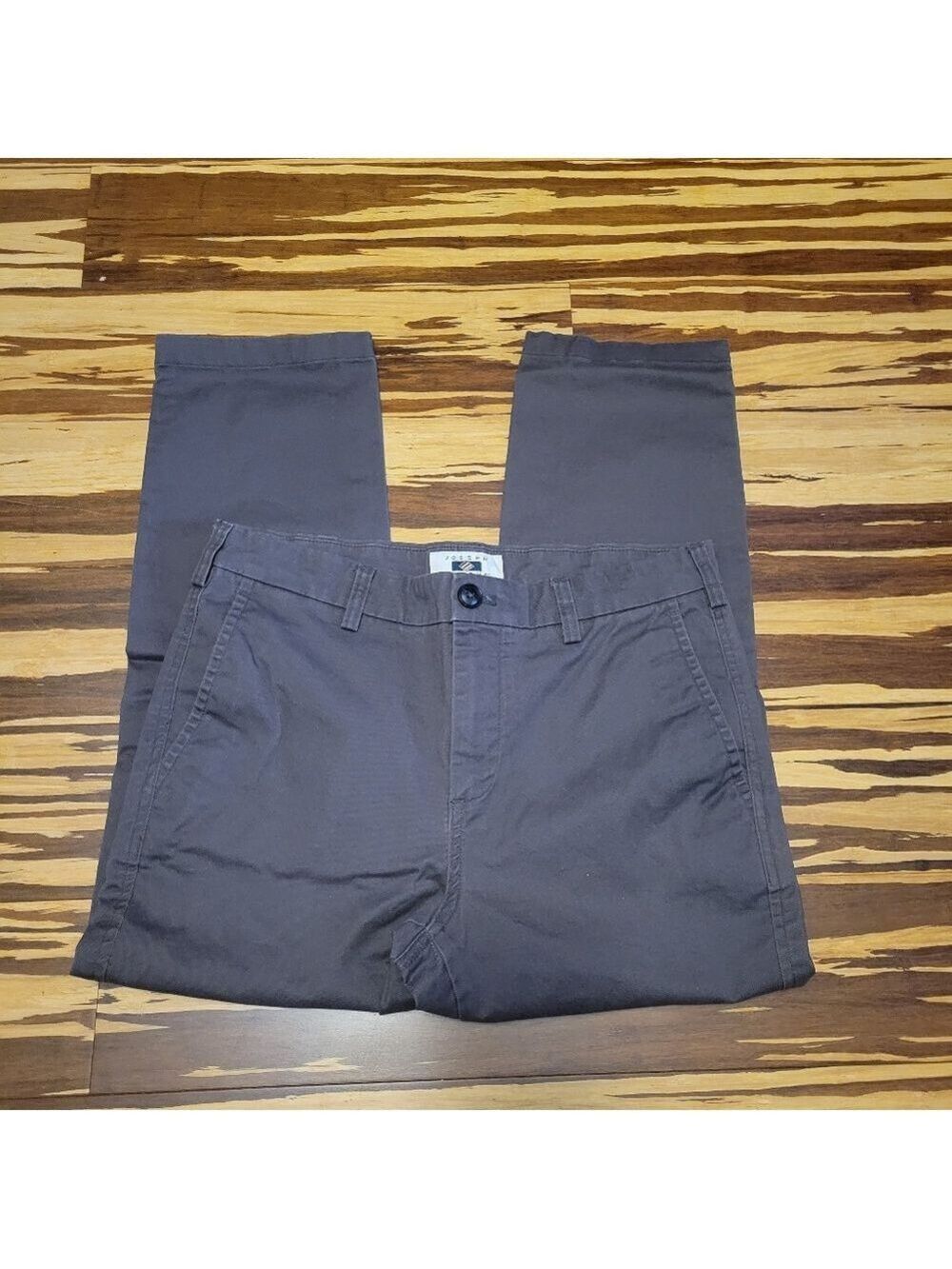 Joseph Abboud Dark Gray Chinos 32x32, But The Length Is 25.5in